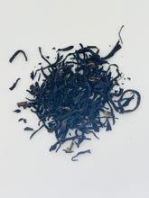 Load image into Gallery viewer, Golden Monkey Black TGFOP Tea (Organic)