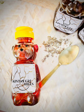 Load image into Gallery viewer, Organic Lavender infused Honey
